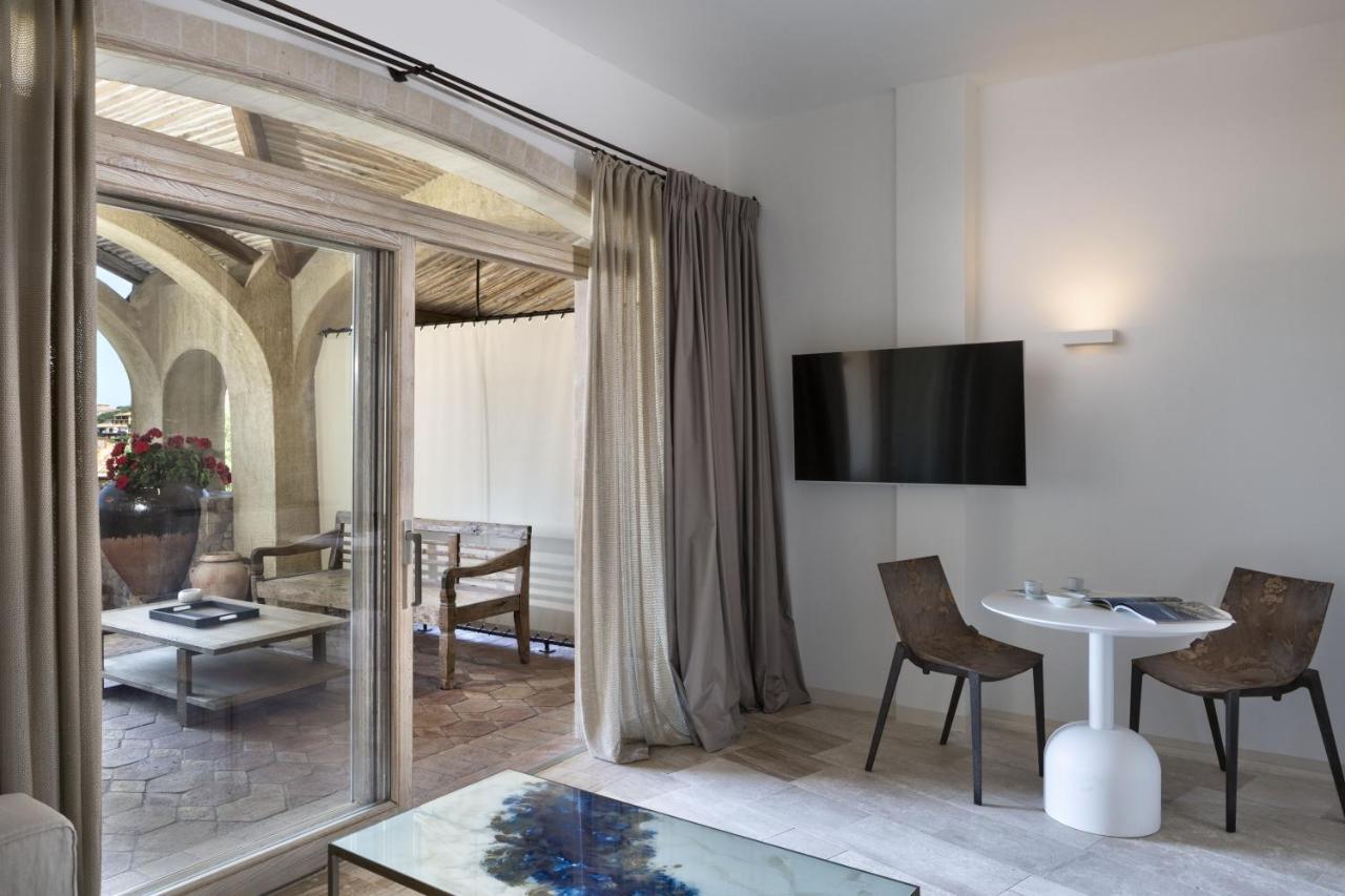 Le Suites Porto Cervo Exteriér fotografie